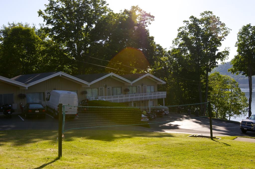 Tea Island Resort Lake George Exterior foto